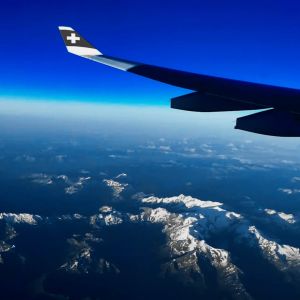 Alaska Airlines renews AI partnership to optimize flights