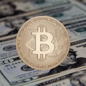 Bitcoin hits post-“Liberation Day” high as Trump moves to fire Powell, nukes markets