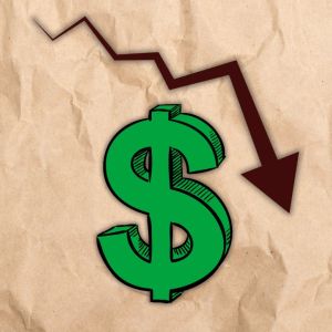 US dollar hits 2-week low as traders get more bearish than ever ahead of G7 meeting