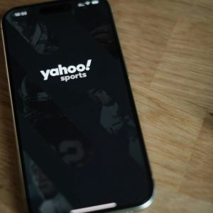 Yahoo bets on AI for major mail update in a decade