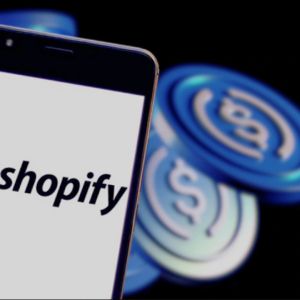 Shopify will start unrolling USDC payments using the Base version of the stablecoin
