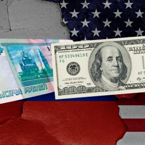 Russia dismisses 'theatrical' Trump for sanctions threat, markets unmoved