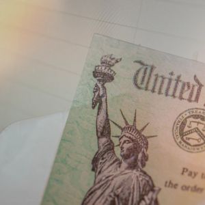 Foreign investors commit $1 trillion to U.S. Treasuries, pushing to $9.13 trillion record