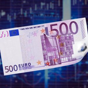 Europe's central bank urged to monitor lurking inflation threat