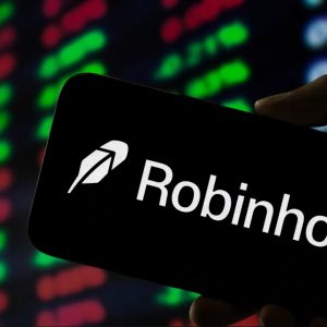 Robinhood stock surges 9% today to a new high of $132.90