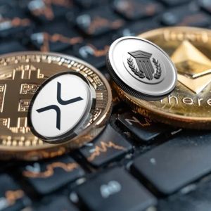 Top 3 Cryptocurrencies Under $5 to Watch This October