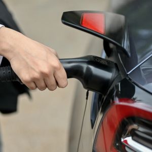 Mercedes Q3 earnings miss Wall Street estimates, cites US-China EV wars as reason