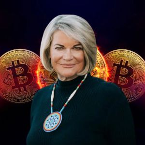 Sen. Cynthia Lummis says the Clarity Act will create the first full legal system for crypto stablecoins