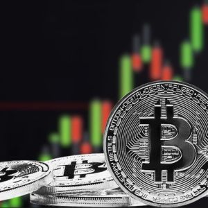 Bitcoin remains under macro pressure after enduring worst monthly drop since June 2022