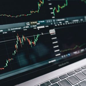 Asian stock offerings break out of multi-year slump as Hong Kong, India lead gains