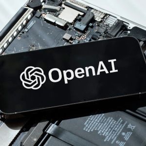 Google's Gemini leads surge as chatbots close gap on OpenAI's ChatGPT