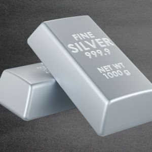 Analysts back silver to reach $100 by 2026