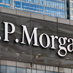 JPMorgan reviews crypto trading plans as client demand grows