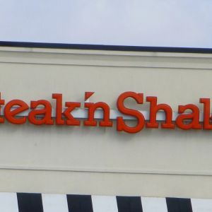Steak ’n Shake makes $10 million Bitcoin purchase for reserves