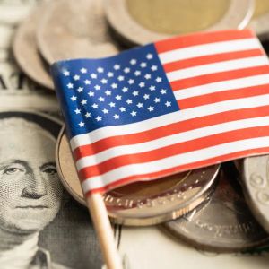 Lutnick says high interest rates slow the growth of the U.S. economy.