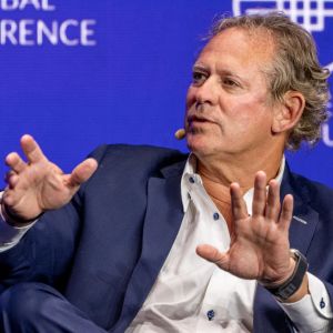 Rick Rieder gains momentum for Fed role as Kevin Warsh loses ground