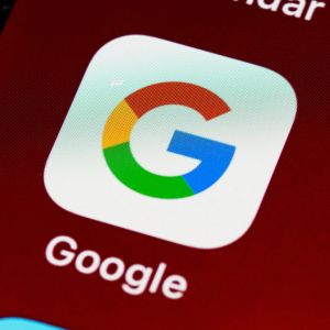 Security alert raised as Chrome security support ends for old iPhones and Macs