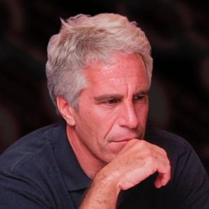 Epstein communicated with top tech figures like Musk, Gates, Brin, Thiel, Hoffman, and Sinofsky for years