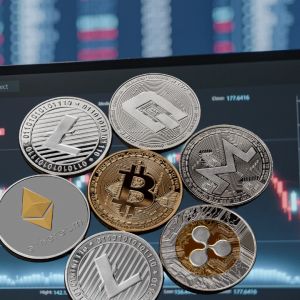 Bitcoin funds see $264M weekly outflows as altcoins attract fresh inflows