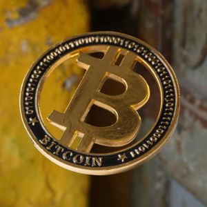 The Bitcoin wallet in the Guthrie ransom note just recorded its first transaction.