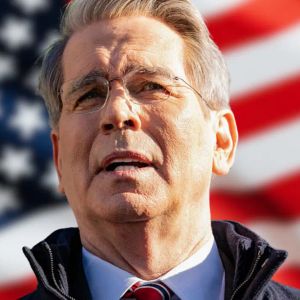 Scott Bessent urged Congress to pass the Clarity Act quickly