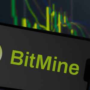 Tom Lee forecasts Ethereum at $12,000 while Bitmine sits on billions in paper losse