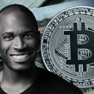 Arthur Hayes warns Bitcoin holders not to count on Michael Saylor to save them