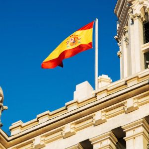 Spain’s Consumer Rights Ministry temporarily bans prediction markets Kalshi, Polymarket