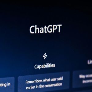 ChatGPT crosses 1 billion monthly users as Claude eats into user engagement