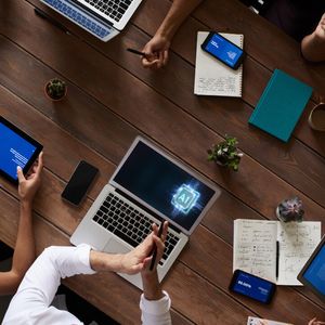 Best AI Meeting Note Takers in 2026: Bots, Botless and What They Do With Your Data