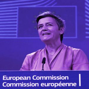 EU Commissioner Says It’s Time to Define ‘Healthy Competition’ in the Metaverse