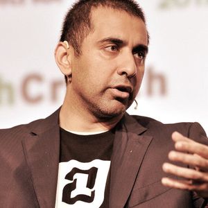 Balaji Srinivasan 'Burns' $1 Million in Bitcoin to Prove a Point