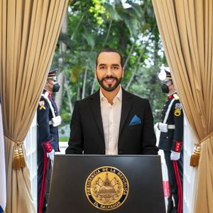 While Bitcoin Fees Soar to Two-Year Highs, El Salvador Pays the Price