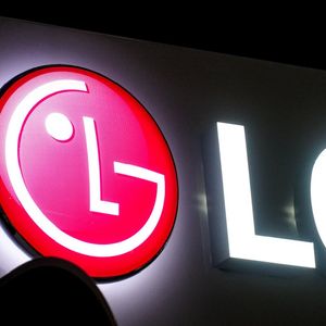 LG Files Patent for TV That Lets Users Trade NFTs From Their Couches