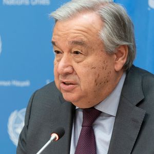 Take AI Warnings Seriously, Says UN Secretary-General
