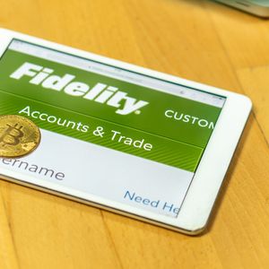 Fidelity Refiles Bitcoin ETF Application With SEC as BlackRock Renews Hope