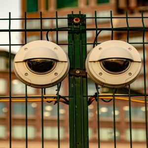 Public Good or Panopticon? Arkham’s ‘Dox-to-Earn’ Marketplace Cuts at Heart of Crypto