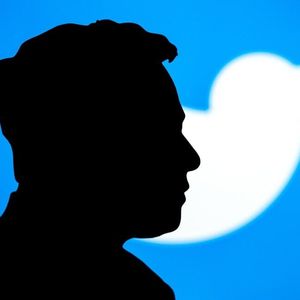 Don’t Like Twitter’s ‘Ugly’ X Brand? Get the Bird Back With This Extension
