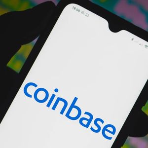 Coinbase Seeks to 'Optimize' Amid Bitcoin Bear Market, Beats Earnings Expectations