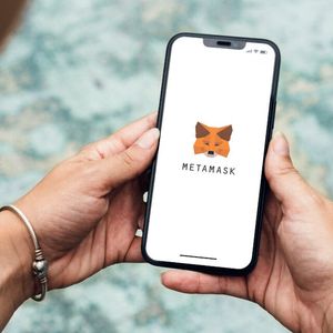 MetaMask, Banxa Roll Out '1-Click' Crypto Buys With Apple Pay