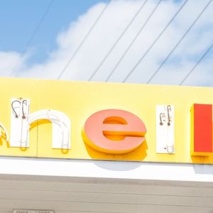 'Greenwashing': Gitcoin, Shell Partnership Draws Fire From Crypto Pundits