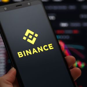 Binance Mulls ‘Full Exit’ From Russia Amid Mounting Regulatory Pressure: Report