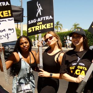 Writers Guild, Studios Reach Tentative Deal Covering AI, Streaming Services