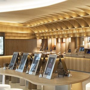 L’Oréal's New Paris Hub Has an AI 'Visionary Wall'—Here's How it Works