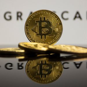 Bitcoin Edges Towards $28,000 as Grayscale's ETF Hopes Stay Alive