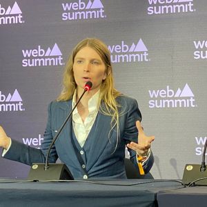 AI Is Making People ‘Question Their Own Reality’: Chelsea Manning