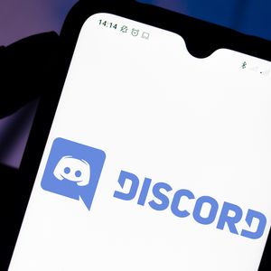 Clyde's Last Call: Discord AI Chatbot Shutting Down on December 1