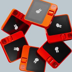 Pocket AI Gadget R1 Sells Out, Despite Social Media Snark