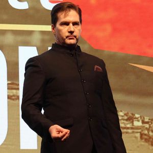 Self-Described Bitcoin Inventor Craig Wright Offers to Settle IP Case
