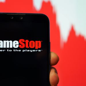 GameStop Tanks 26% After Company Files to Sell 45 Million Shares